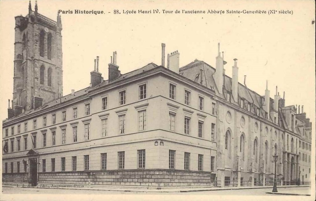 Paris Historique - 88. Lycée Henri IV. Tour de l'ancienne abbaye Sainte Geneviève.jpg