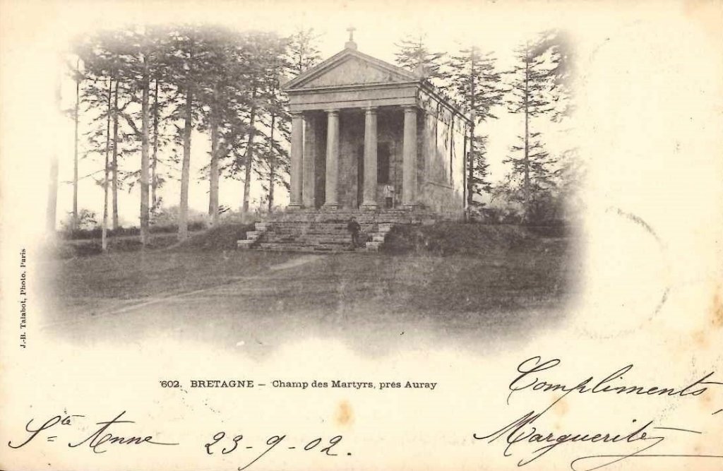 602 - Champ des martyrs, près Auray.jpg