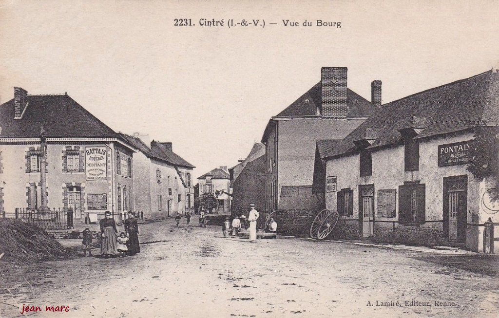 Cintré - Vue du Bourg.jpg