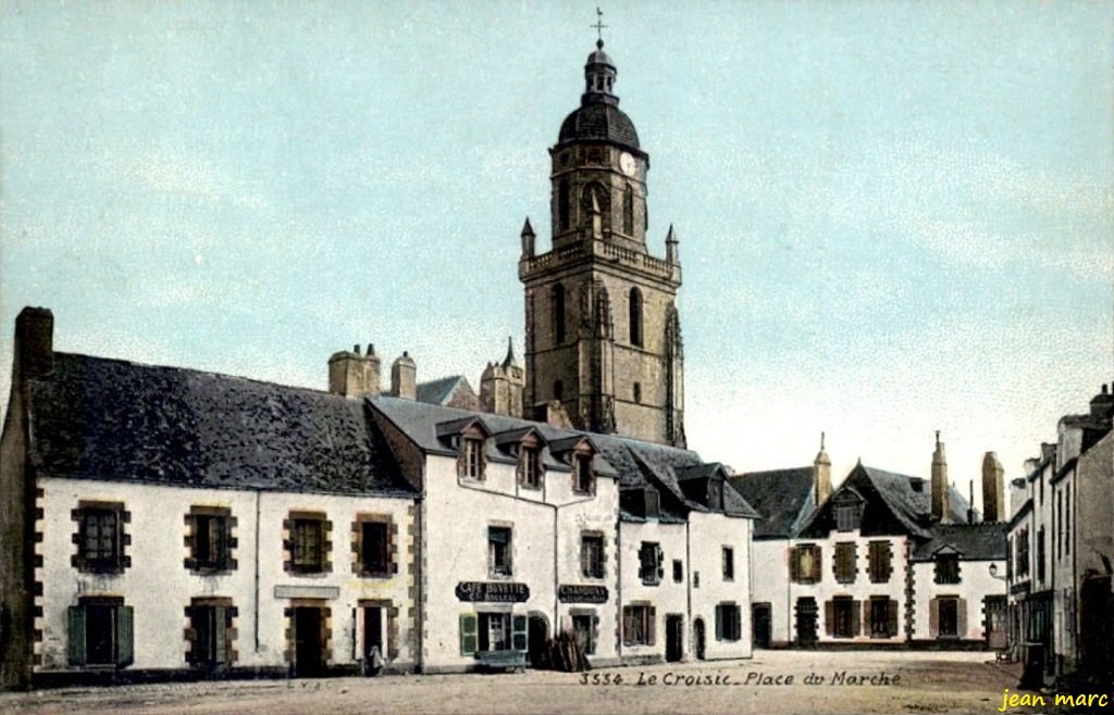 Le Croisic - Place du Marché.jpg