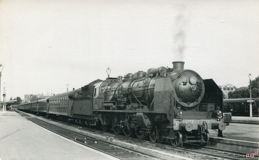 0-231-F-368 - Nantes - 8 Juin 1957 - Carte_Photo.jpg