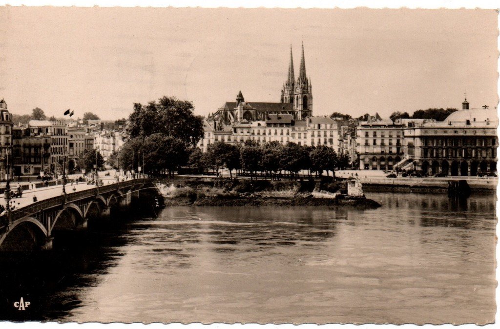 Bayonne 4 Réal-photo.jpg