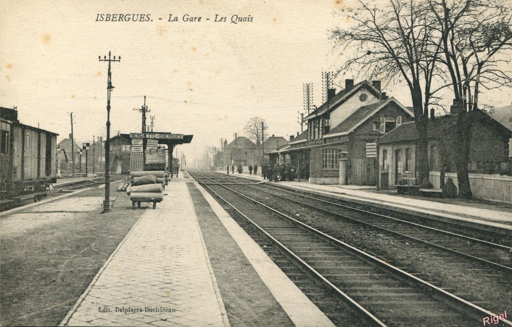 62-Isbergues - La Gare - Les Quais - Edit Delpierre-Duchâteau.jpg