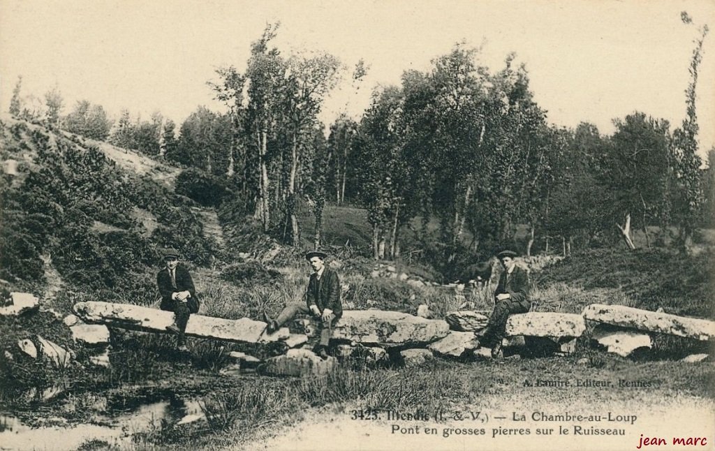 Iffendic - La Chambre-au-Loup.jpg