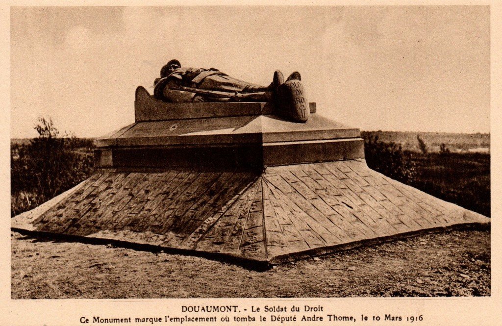 Douaumont VT.jpg
