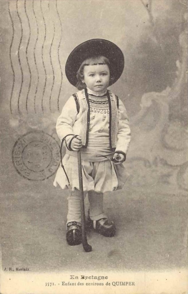 3571 - Enfants des environs de quimper.jpg