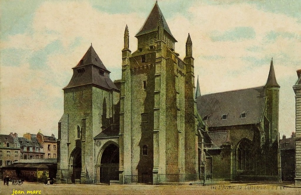 Saint-Brieuc - La Cathédrale.jpg