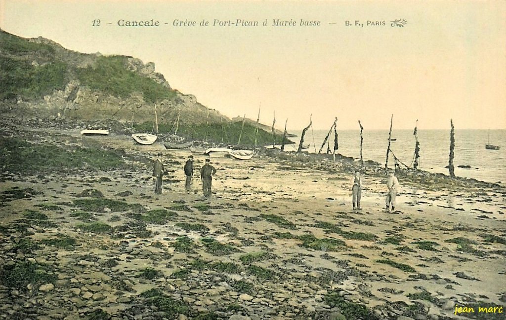 Cancale - Grève de Port-Pican à marée basse.jpg