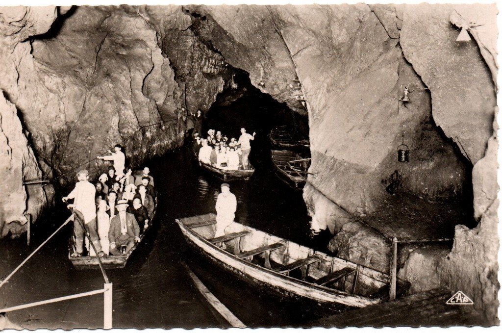 Grottes.jpg