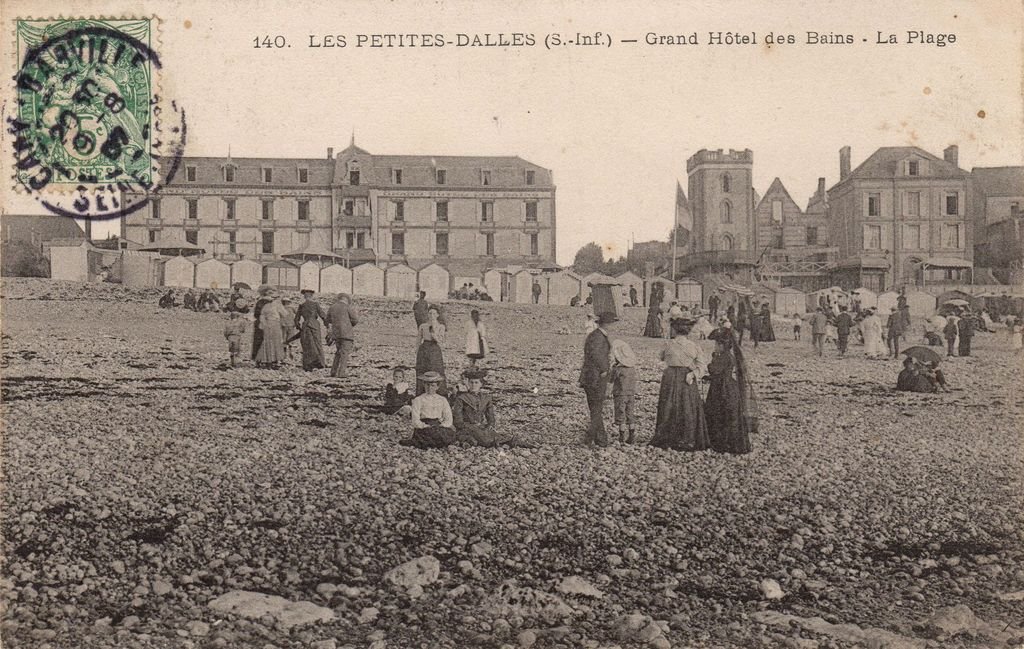 76 - LES PETITES DALLES - 140 - Grand Hôtel des Bains - La Plage -  Cliché Leclerc - 04-12-24.jpg