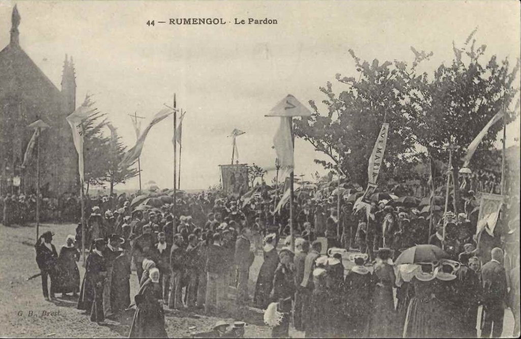 44 - Rumengol - le pardon.jpg