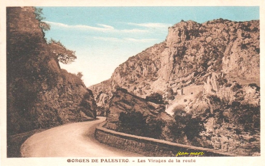 Palestro - Les Gorges - Les Virages de la Route.jpg
