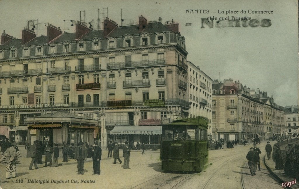44-Nantes - La Place du Commerce et le Quai Brancas - Couleur - 110 Héliotypie Dugas et Cie.jpg