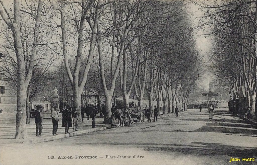Aix-en-Provence - Place Jeanne d'Arc.jpg