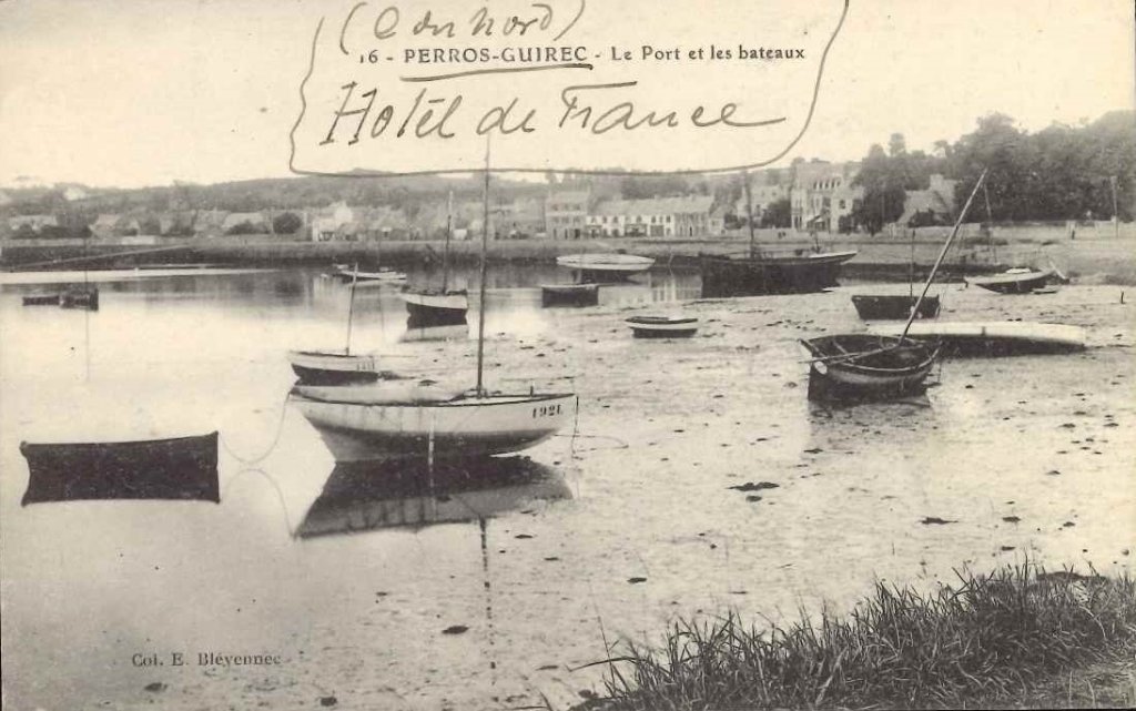 Barques 16 - Perros Guirec - Bzh35 8-12-24.jpg