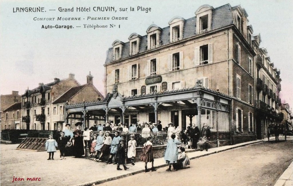 Langrune-sur-Mer - Grand Hôtel Cauvin.jpg