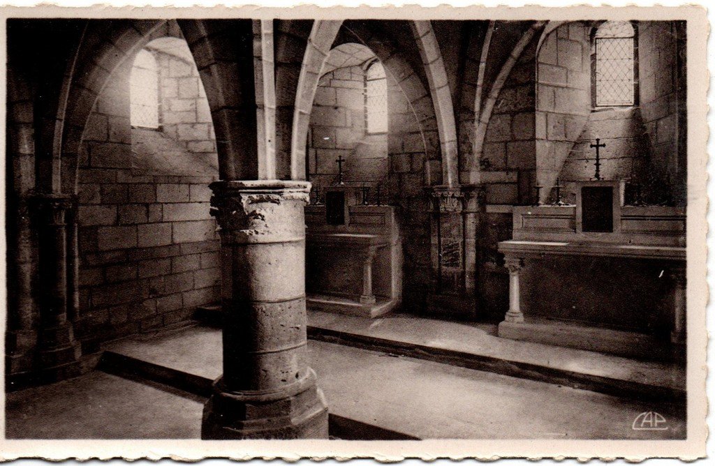 Vaucouleurs 12 CAP.jpg