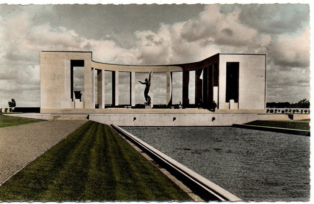 Saint-Laurent 59-43 Le Goubey.jpg