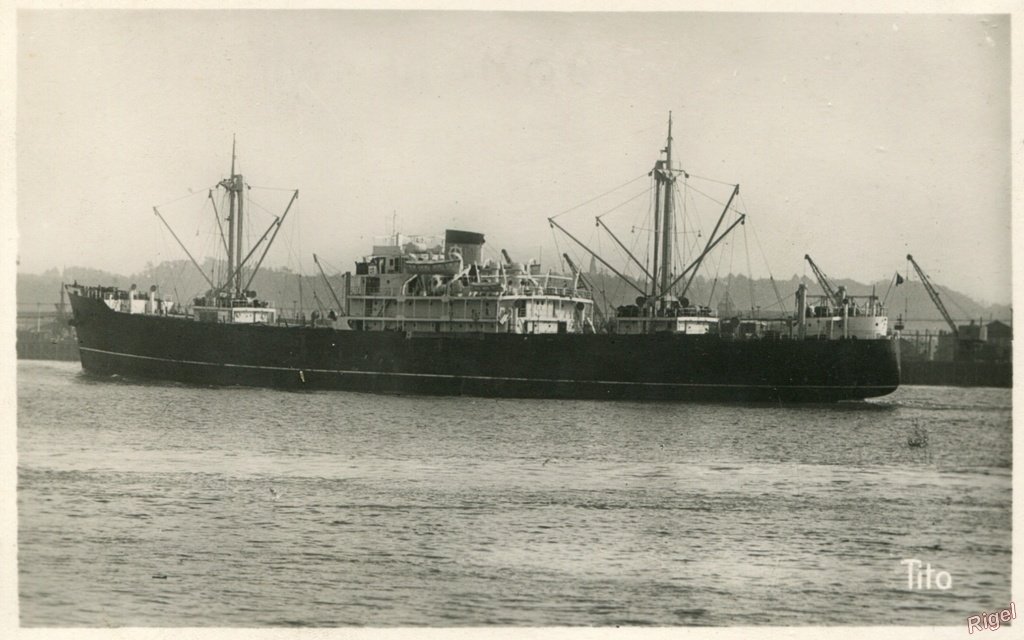 0-Bateau-Cargo Cotes du Nord.jpg