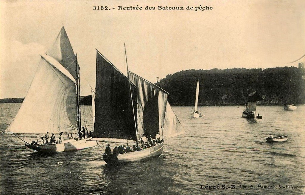 Voiliers Légué 3182 Hamonic.jpg
