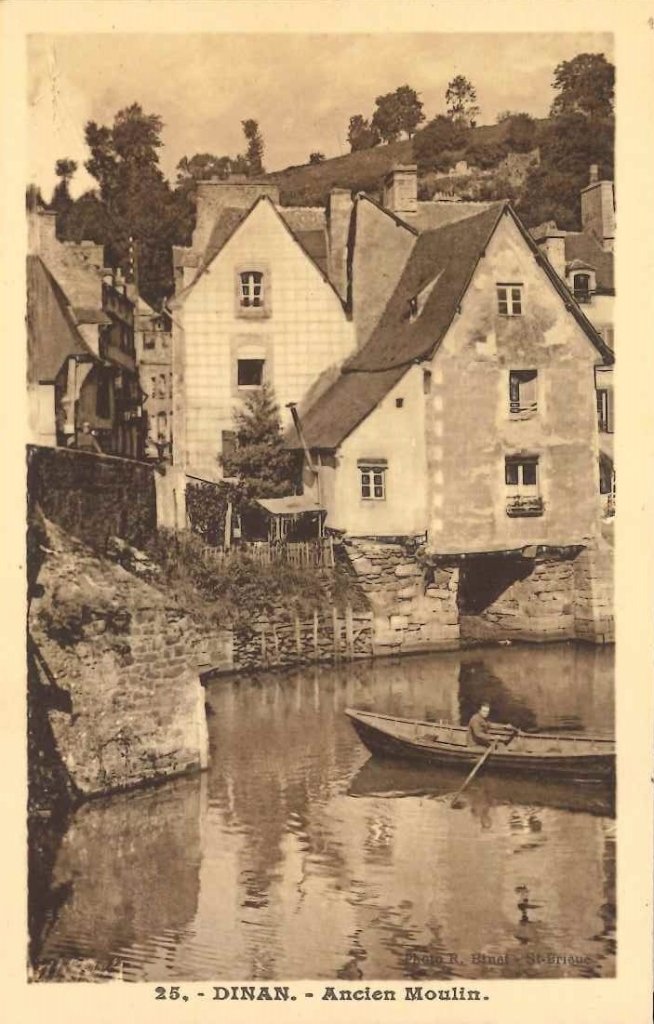 Barque 25 - Dinan - Ancien moulin.jpg