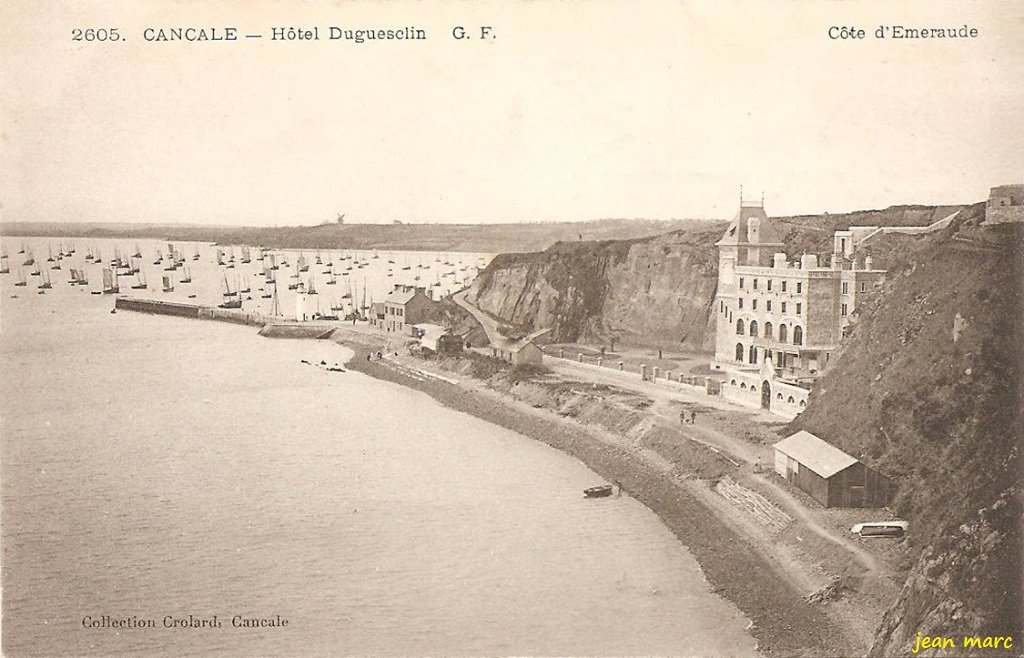 Cancale - Hôtel Duguesclin.jpg