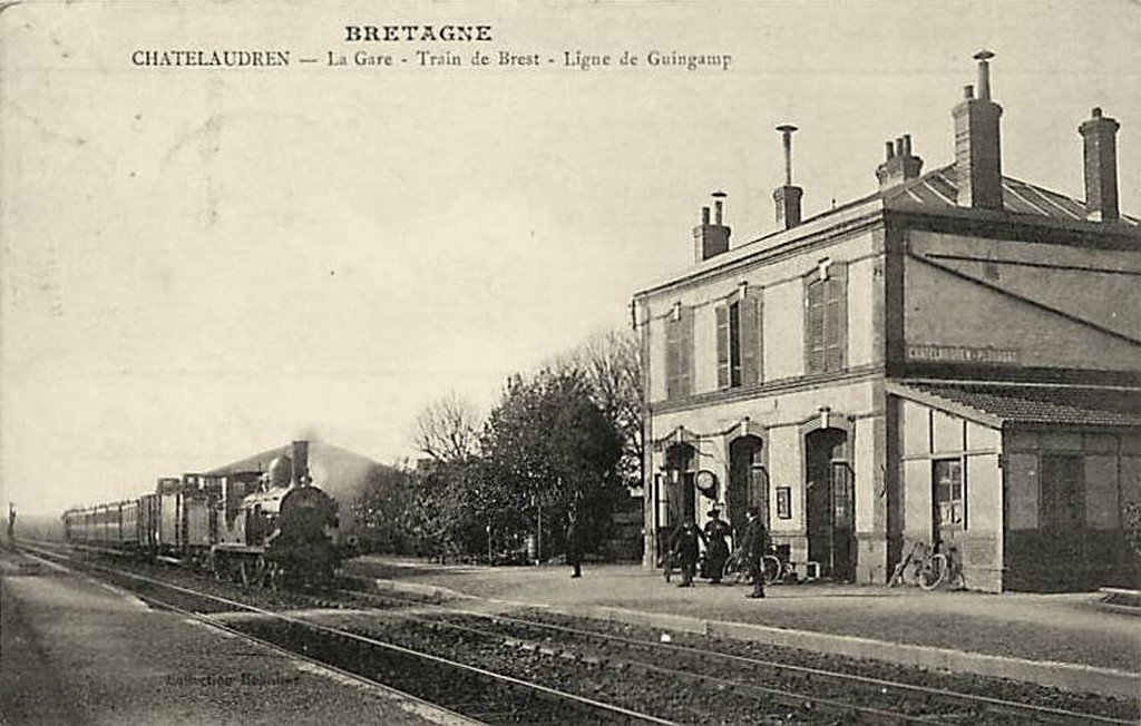 Chatelaudren 1 P.jpg