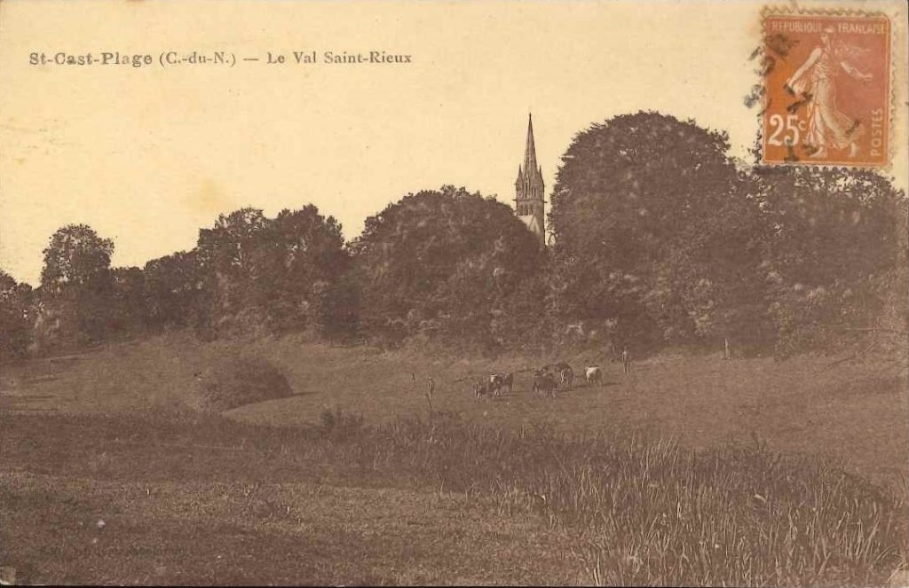 St Cast Plage - Le val Saint Rieux.jpg