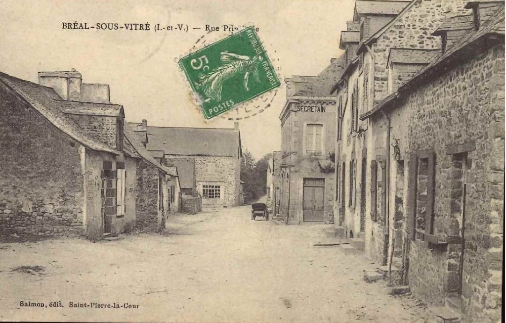 Bréal sous Vitré - Rue principale.jpg