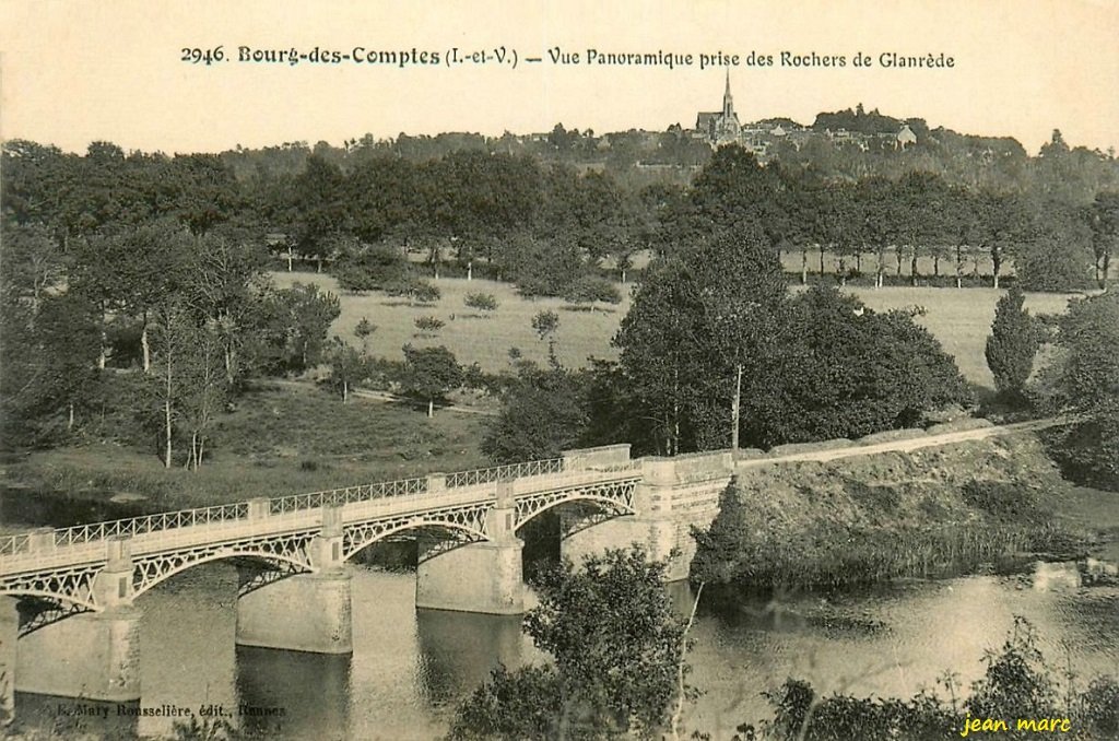 Bourg-des-Comptes - Vue Panoramique prise des Rochers de Glanrède.jpg