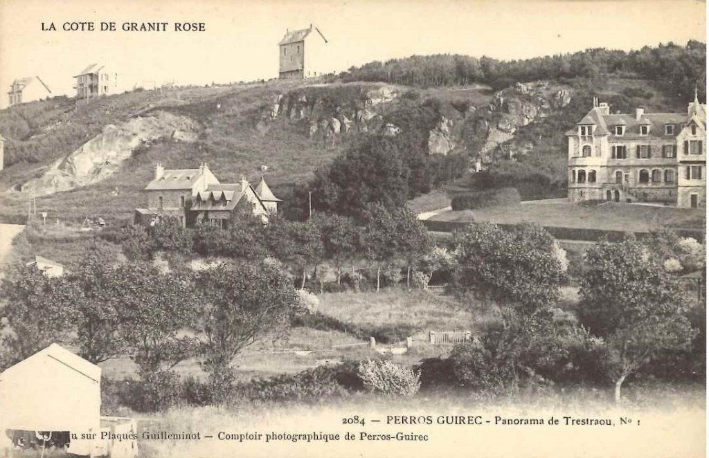 2084 - PErros guirec - panorama de trestraou n°1.jpg