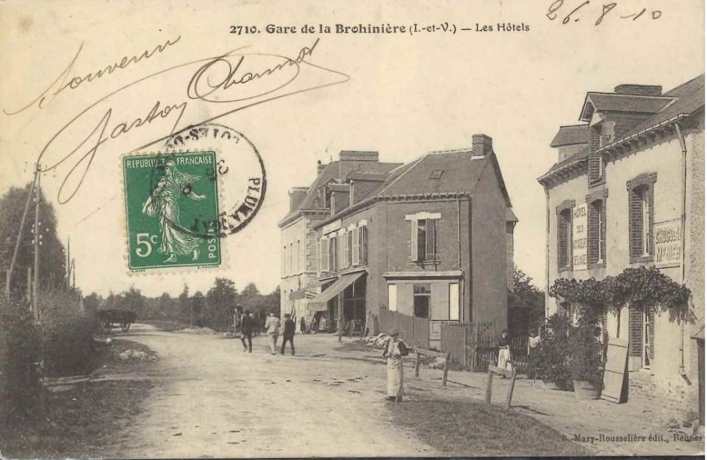 2710 - Gare de la Brohinière - Les hôtels.jpg