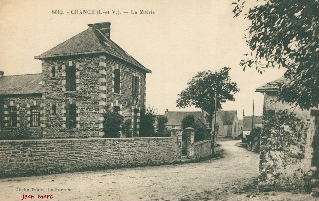 Chancé - La Mairie.jpg
