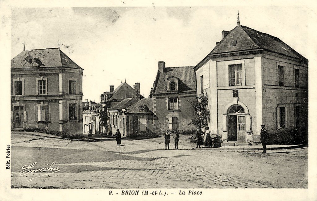 Brion (9) Poirier.jpg