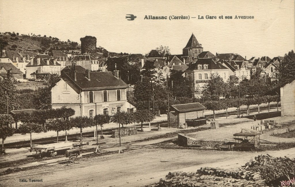 19-Allassac - La Gare et ses Avenues - Edit Tournet - L'Hirondelle.jpg