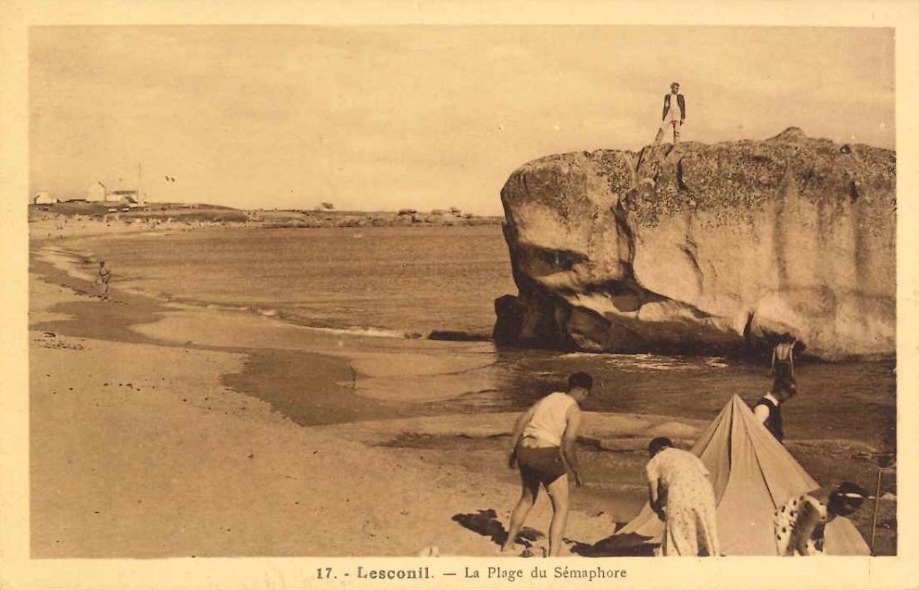 17 - Lesconil - La plage du sémaphore.jpg