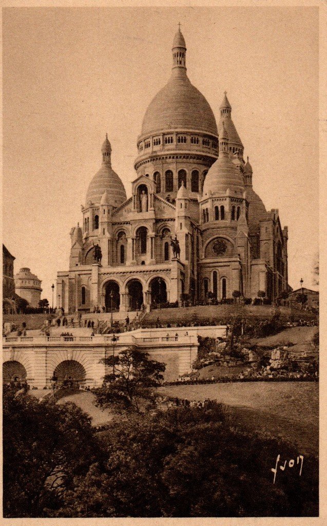 Paris 224 Yvon.jpg