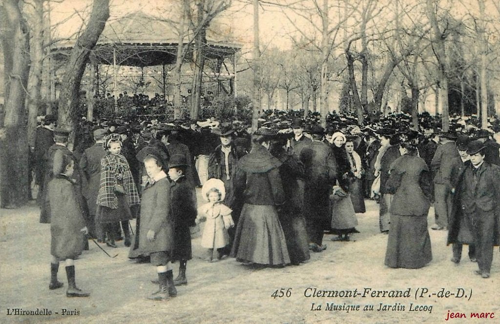 Clermont-Ferrand - La musique au Jardin Lecoq.jpg