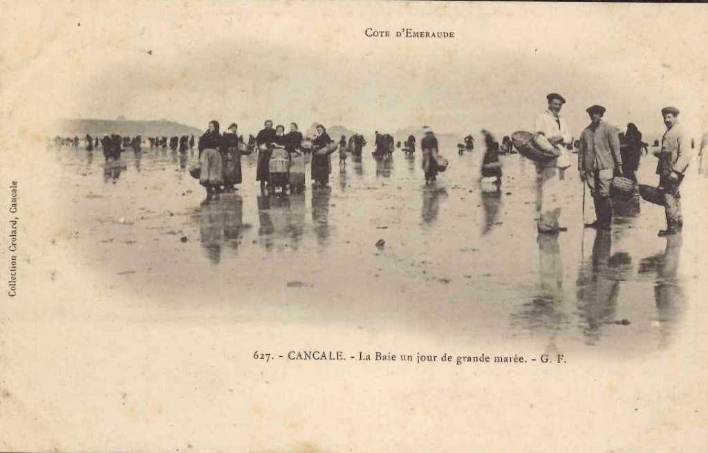 627 - Cancale - La baie un jour de grande marée.jpg
