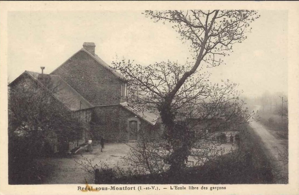 Bréal sous Montfort - L'école libre des garçons.jpg