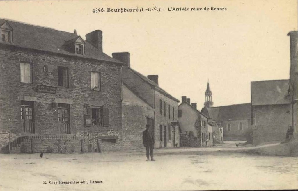 4596 - Bourgbarré - l'arrivée route de rennes.jpg