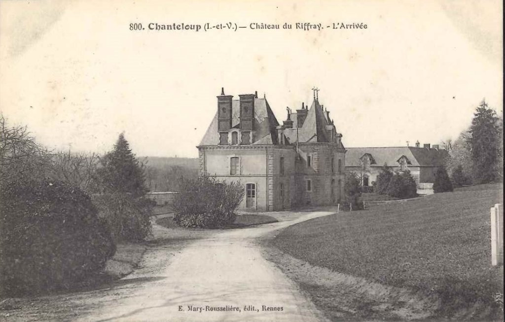 800 - Chanteloup - Château du Riffray - L'arrivée.jpg