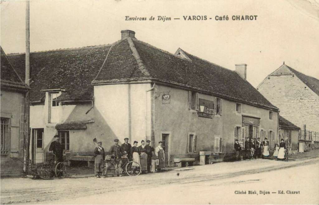 Charot Varois.jpg