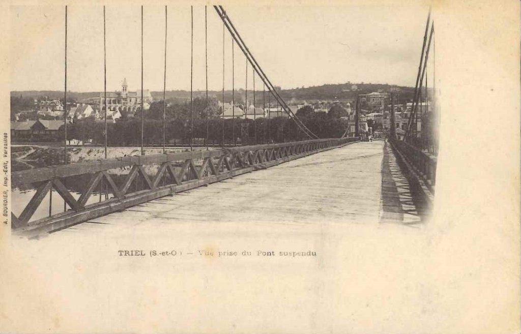 Triel - Vue prise du pont suspendu.jpg