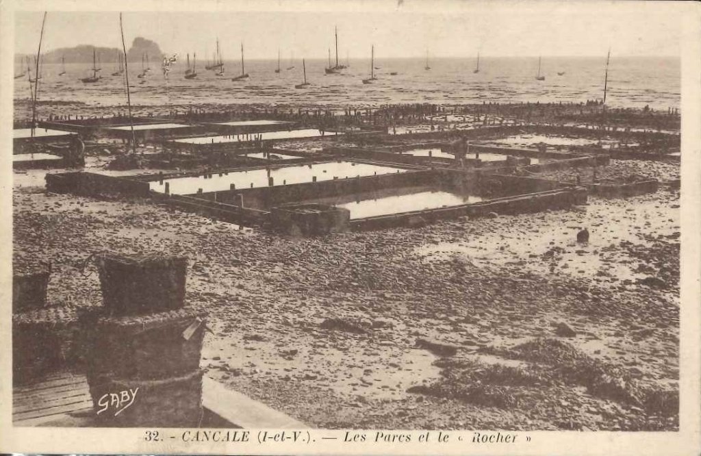 32 - Cancale - Les parcs et le rocher.jpg
