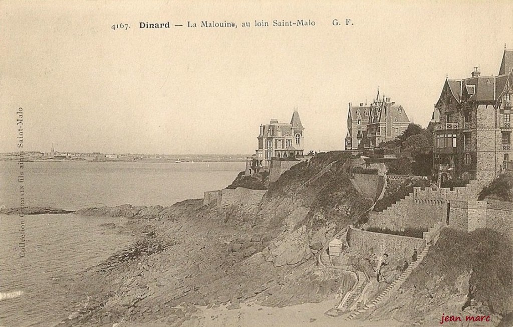 Dinard - La Malouine, au loin Saint-Malo.jpg