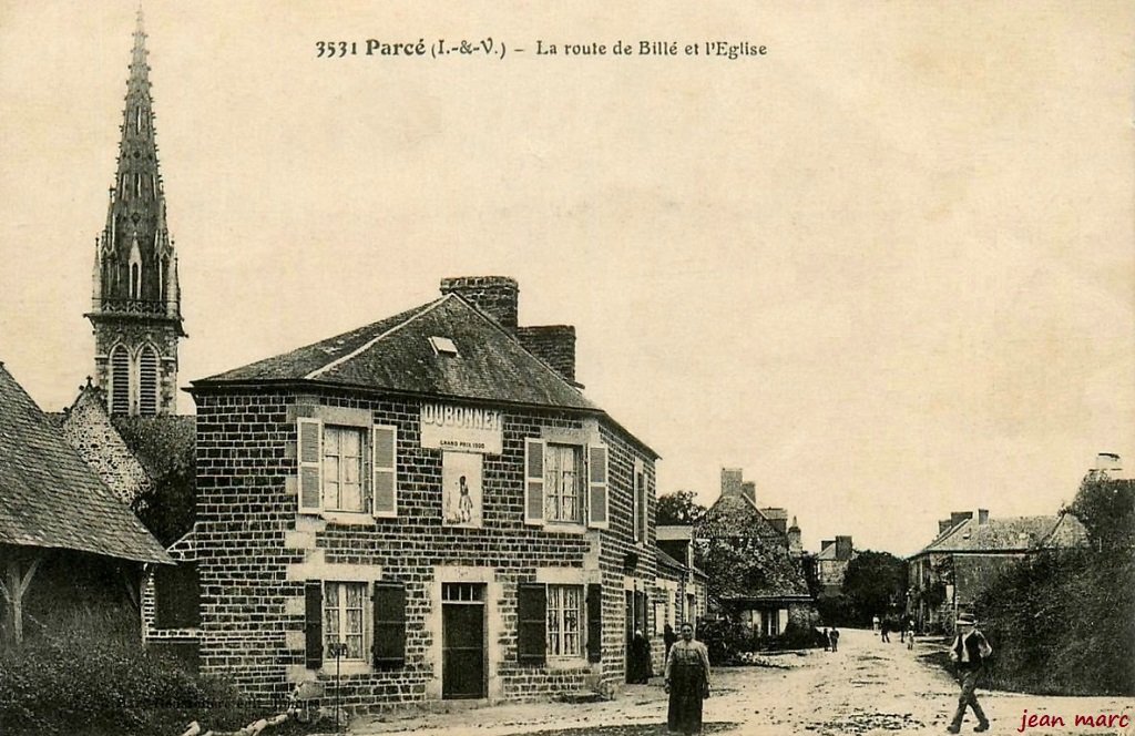 Parcé - La Route de Billé et l'Église.jpg