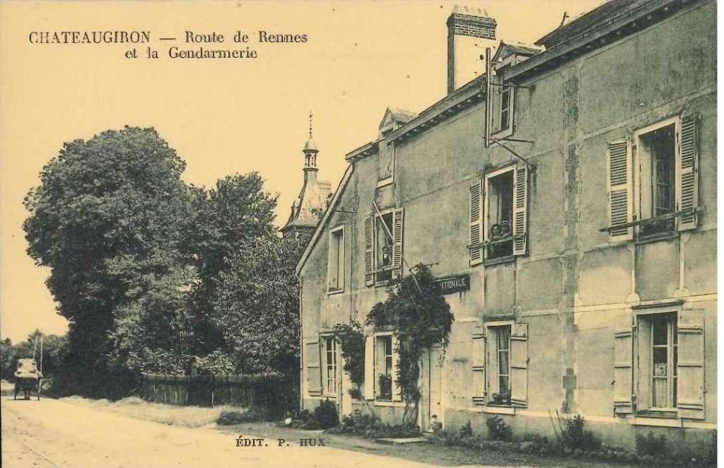 Chateaugiron - route de rennes et la gendarmerie.jpg