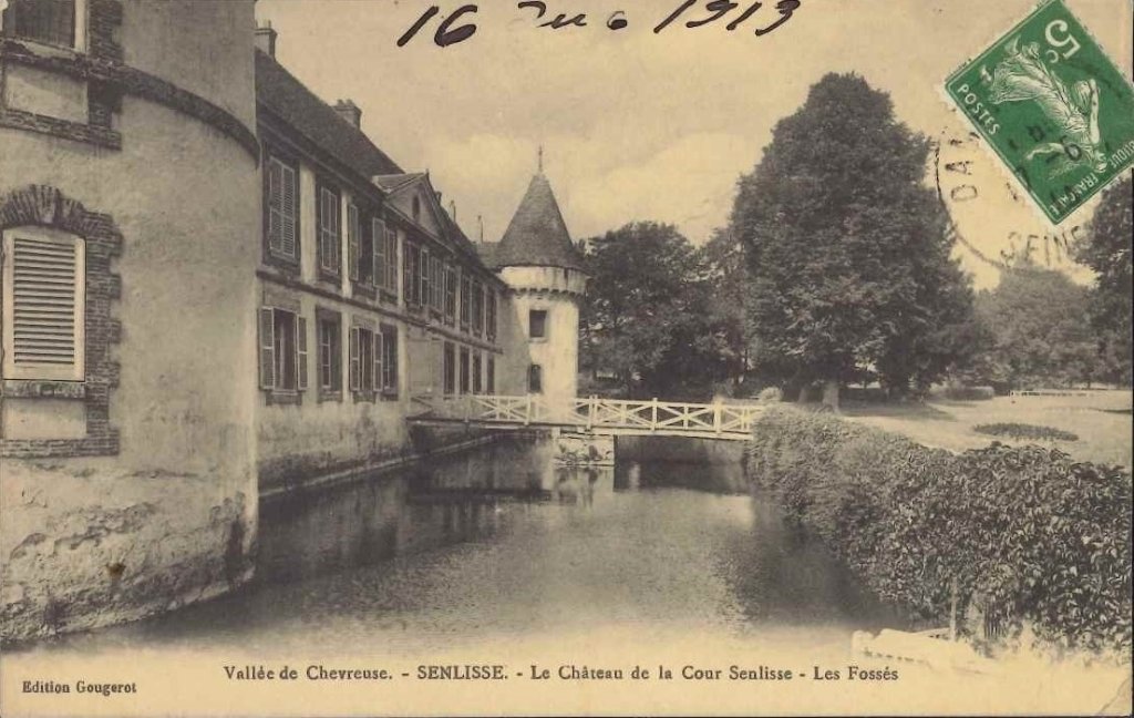 Senlisse - Le château de la cour senlisse - Les fossés.jpg