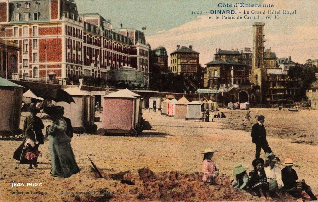 Dinard - Le Grand Hôtel Royal et le Palais de Cristal.jpg
